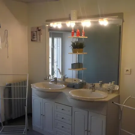 Ferienhaus Les Magnans Paulinet