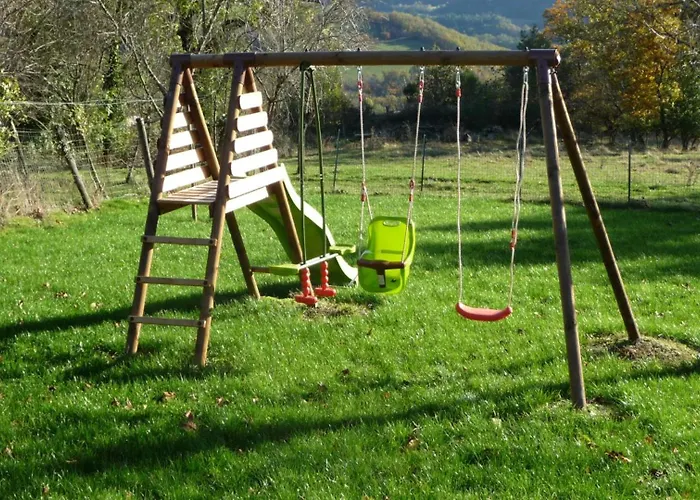 Les Magnans 度假居 *